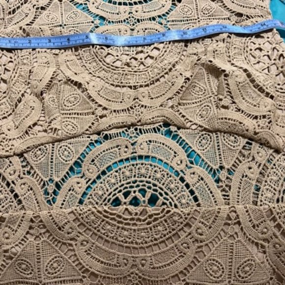 Bebe Crochet backless Dress - Summer Perfection SZ: 8 - Picture 5 of 7